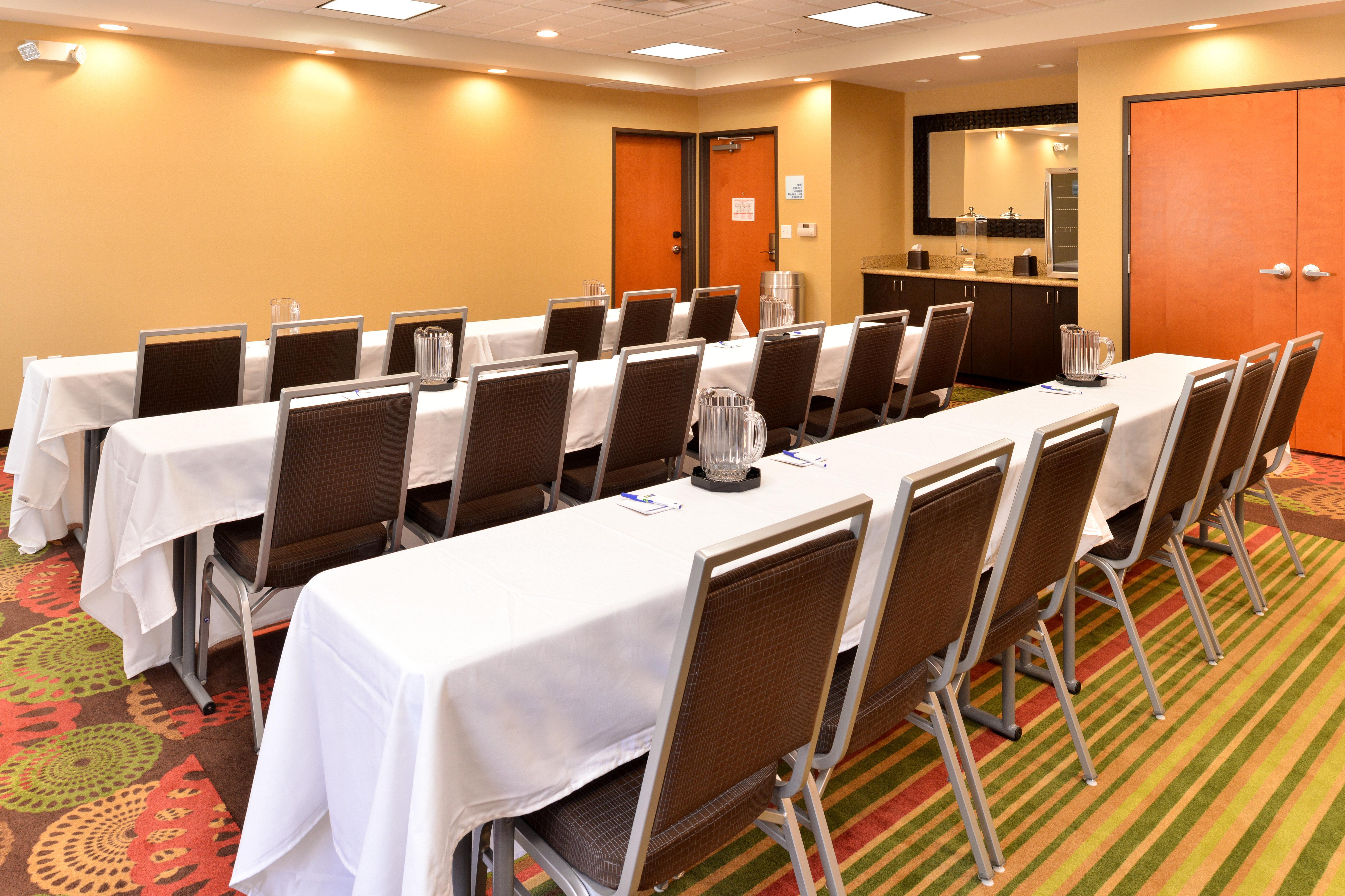 Holiday Inn Express & Suites Ironton By Ihg Exterior foto